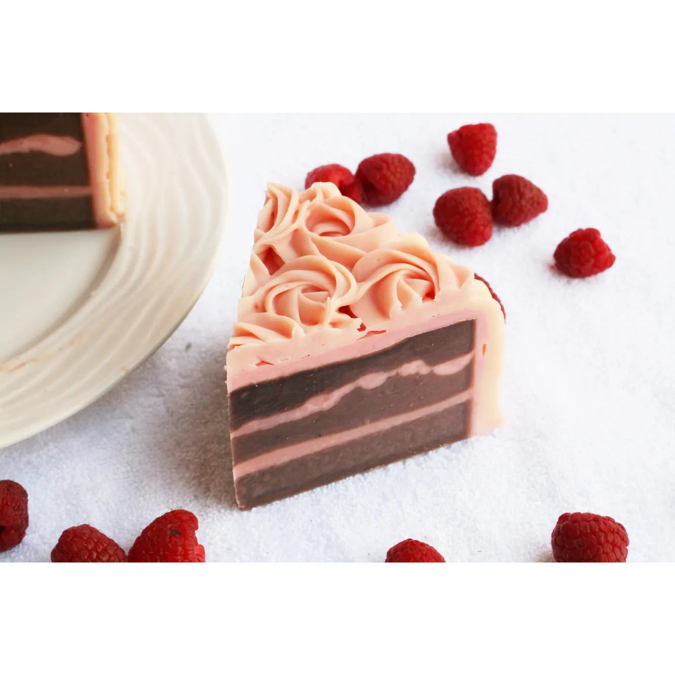 Jabón de pastel de chocolate y frambuesa