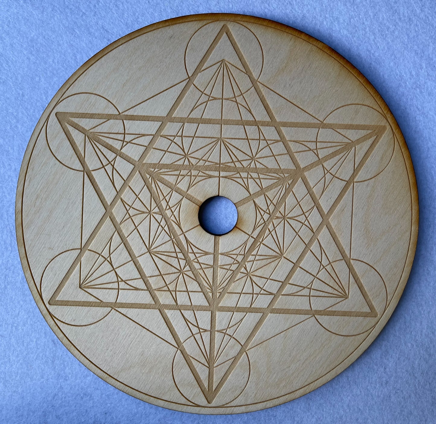 Rejilla de cristal del soporte de la esfera del cubo de Metatrón Merkaba
